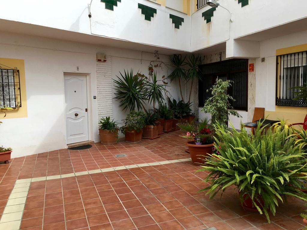 Apartamentos Carmen Teresa Torremolinos Exterior foto